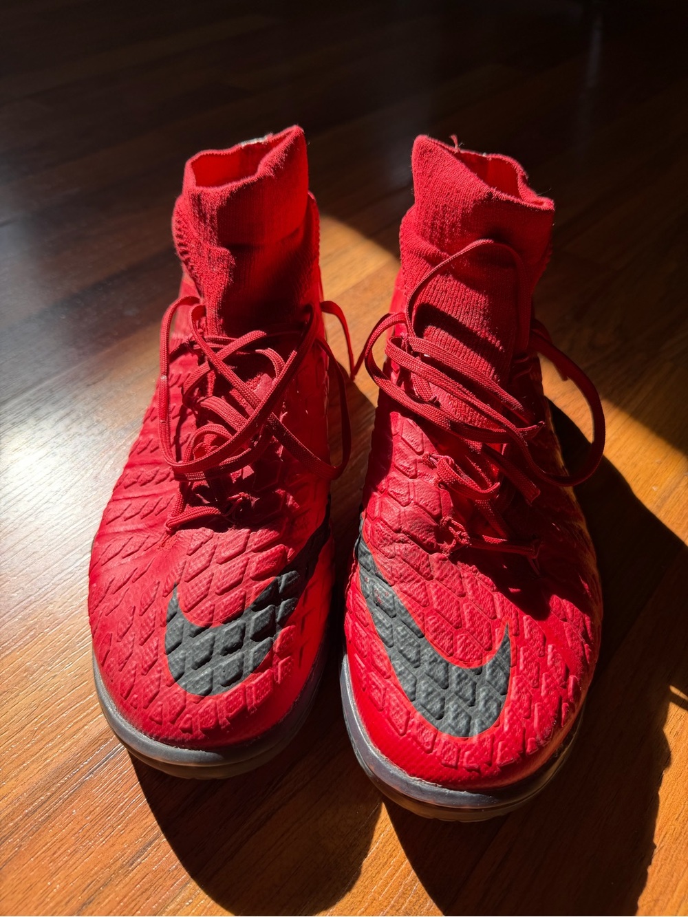 Nike HypervenomX Proximo II DF IC Indoor Soccer Shoes Red Black Men’s Size 9